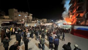 Gaza: गाजावासियों ने पहली बार हमास के खिलाफ भारी विरोध दर्ज किया