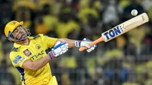 IPL2025 धोनी के बल्लेबाजी क्रम को लेकर छिडा विवाद