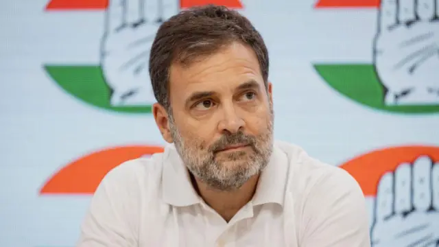 राहुल गांधी की  दोहरी नागरिकता पर क्या कहता है क़ानून