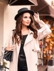 Fashion :क्या फैशन महिलाओं के आत्मविश्वास को कम कर रहा है?