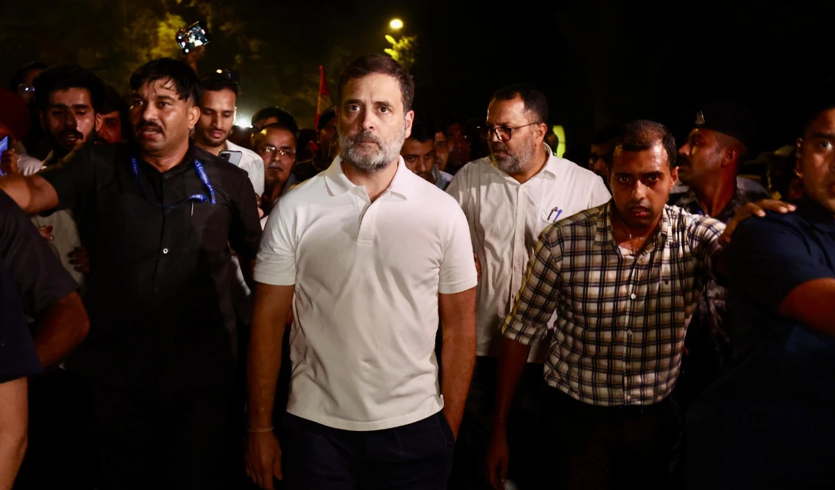 Pahalgam आतंकी हमले को लेकर कांग्रेस का कैंडल मार्च