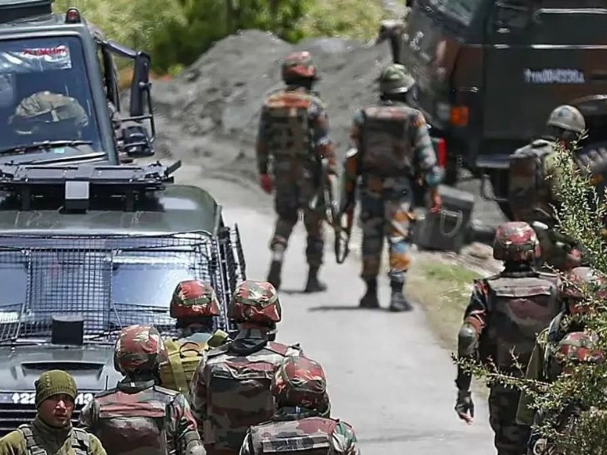 Poonch में माइन ब्लास्ट के बाद पाक सेना की फायरिंग, जवाबी कार्रवाई