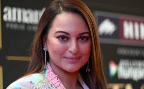 सोनाक्षी सिन्हा