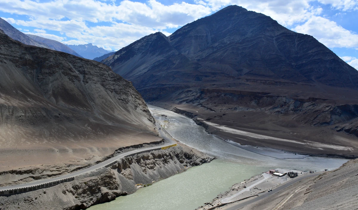 पहलगाम हमले के बाद सिंधु जल संधि स्थगित, पाकिस्तान पर क्या होगा असर?