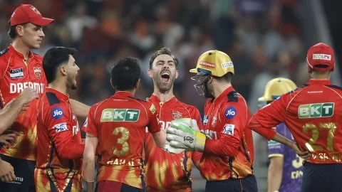 PBKS vs KKR :प्लेऑफ दावेदार पंजाब की KKR के खिलाफ संभावित।