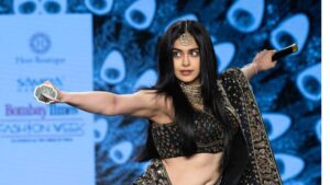 Ada Sharma का अनोखा रैंप वॉक वीडियो हुआ वायरल