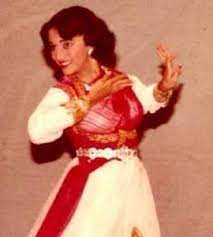 Madhuri की खूबसूरत बहनें जो हैं लाइमलाइट से दूर.