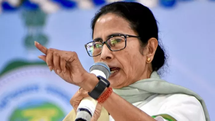 Mamata Banerjee : बांग्लादेश घुसपैठ? ममता का बड़ा ऐलान!