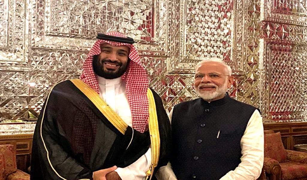 PM Modi :सऊदी दौरे पर रवाना, 6 समझौते व हज कोटा चर्चा।