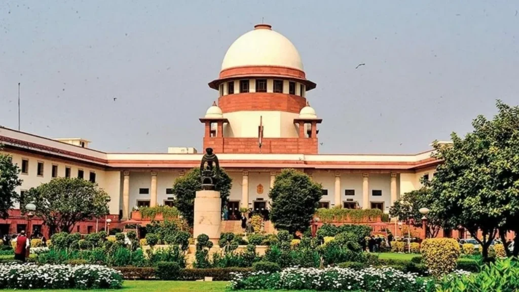 सुप्रीम कोर्ट ने योगी सरकार को लगाई फटकार, कहा- प्रयागराज में जिनका घर ढहाया उन्हें दें 10-10 लाख का मुआवज़ा