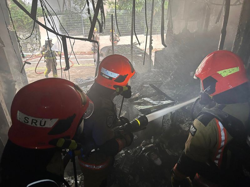 सिंगापुर में भारतीयों का साहस