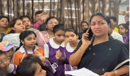 दिल्ली में स्कूल फीस विवाद