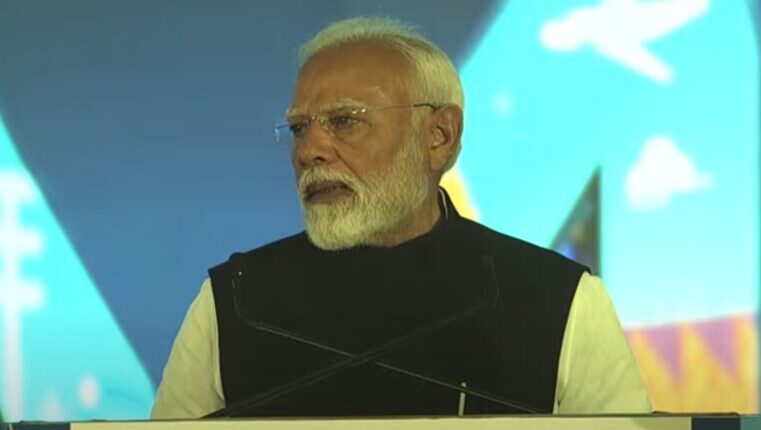 Investors Summit में PM मोदी का ऐलान, 50,000 करोड़ निवेश