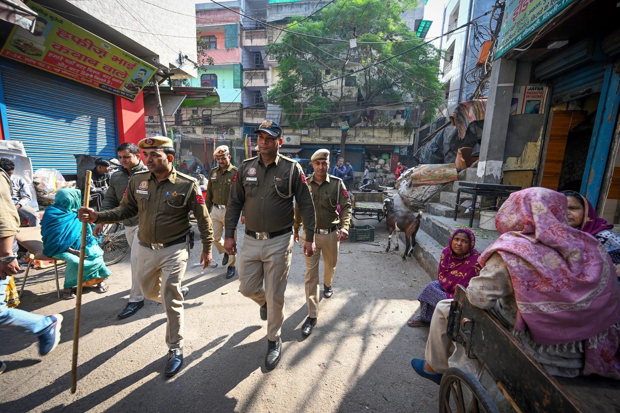बांग्लादेश में अशांति फरीदपुर में जेम्स का कॉन्सर्ट रद्द, भीड़ का हमला