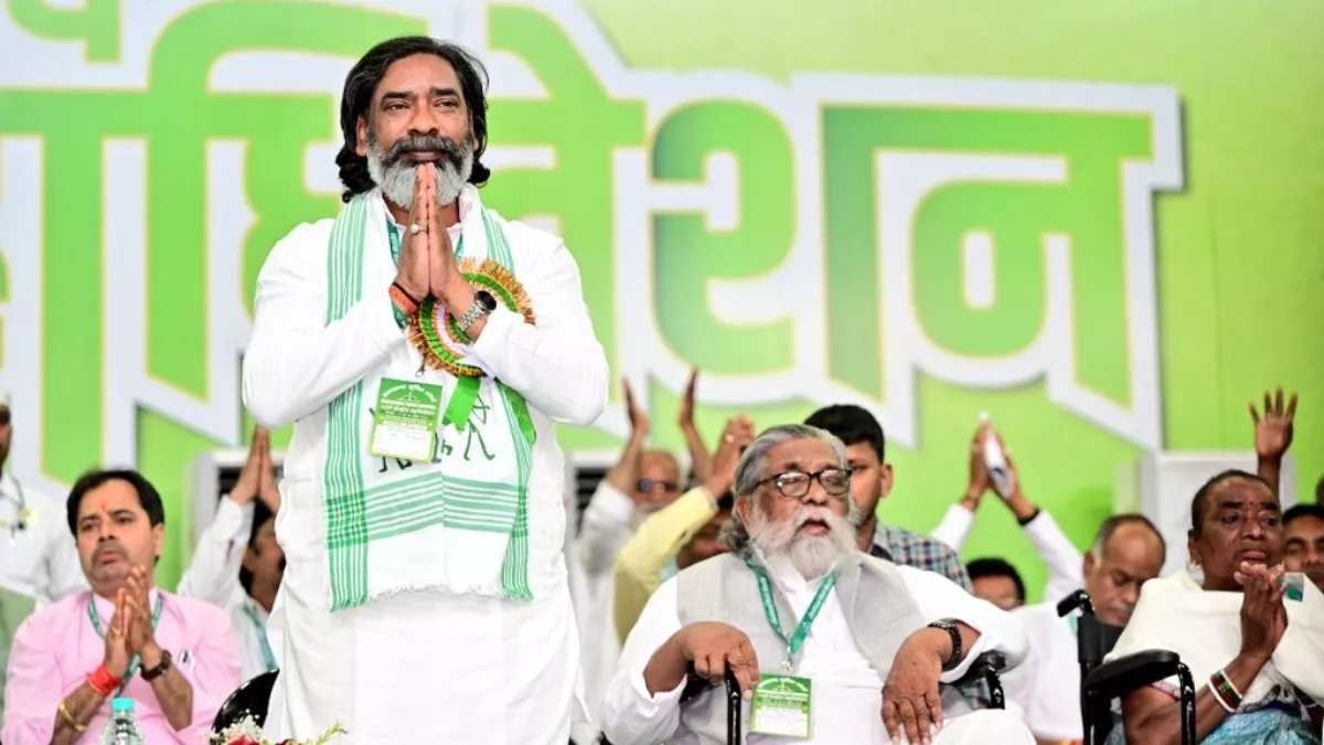 झारखंड में सरना धर्म संहिता पर गरमाई सियासत