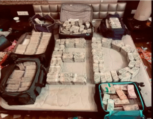 ईडी की बड़ी कार्रवाई: हैदराबाद और मुंबई में छापेमारी, 23.25 करोड़ मूल्य के सोने और हीरे के आभूषण जब्त