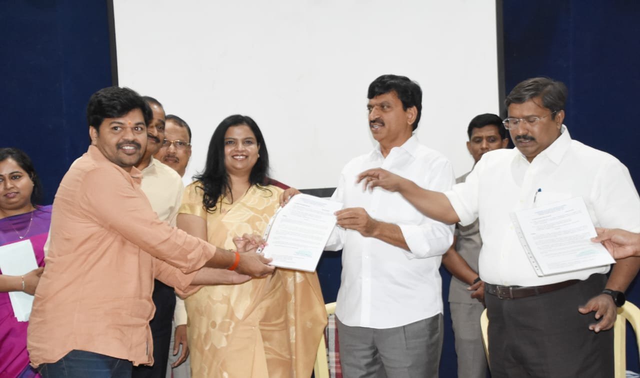 इंदिराम्मा