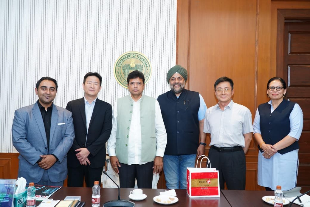 निवेश द्विपक्षीय संबंधों को और मजबूत करेगा: श्रीधर बाबू