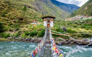 भारत गौरव डीलक्स एसी ट्रेन से भारत-भूटान मिस्टिक माउंटेन टूर करने का मौका