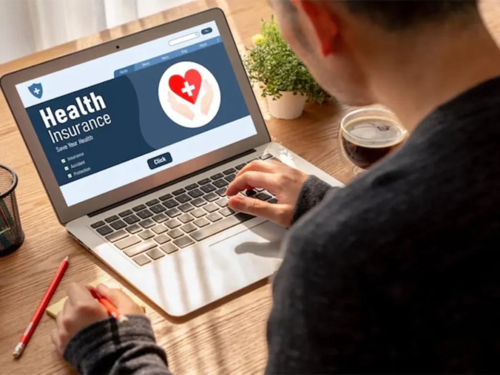 Health Insurance Premium से राहत के लिए अपनाएं ये टिप्स