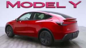 Tesla की बिक्री में 52.6% की भारी गिरावट, Model Y अप्रैल में 9वें स्थान पर