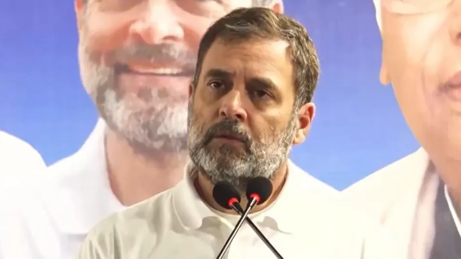 Bihar: राहुल गांधी के खिलाफ एक्शन की तैयारी में दरभंगा प्रशासन