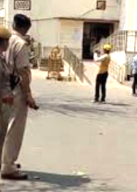 डिस्ट्रिक्ट कोर्ट
