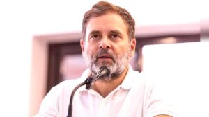 Bihar Election: राहुल गांधी के बिहार दौरे से पहले कांग्रेस को बड़ा झटका, 17 नेताओं ने BJP का थामा दामन