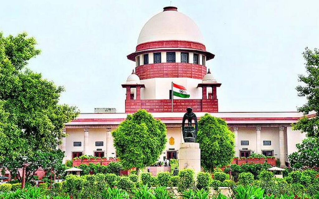 National : वक्फ एक्ट को लेकर सुप्रीम कोर्ट का केंद्र सरकार को नोटिस