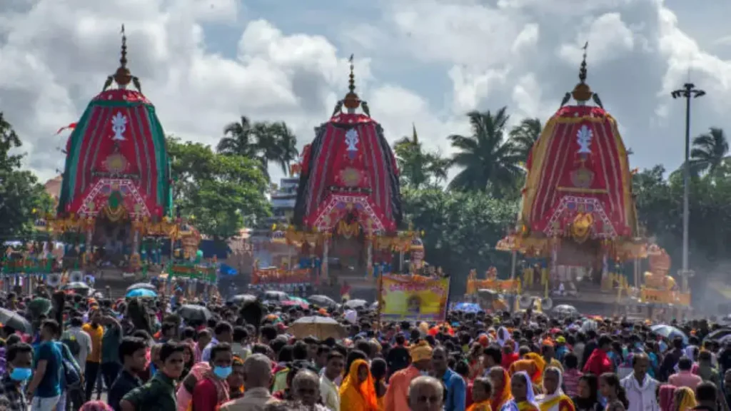Jagannath Rath Yatra: क्यों खास है रथ की रस्सी को छूने की परंपरा