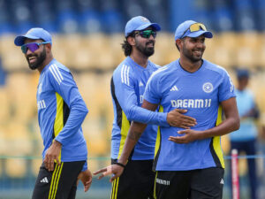 Cricket : इंग्लैंड दौरे पर टीम इंडिया, भारतीय स्क्वॉड में हुआ अहम बदलाव