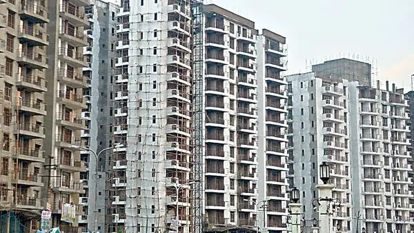 Real Estate में रिकॉर्ड सेल, टॉप पर Godrej और DLF