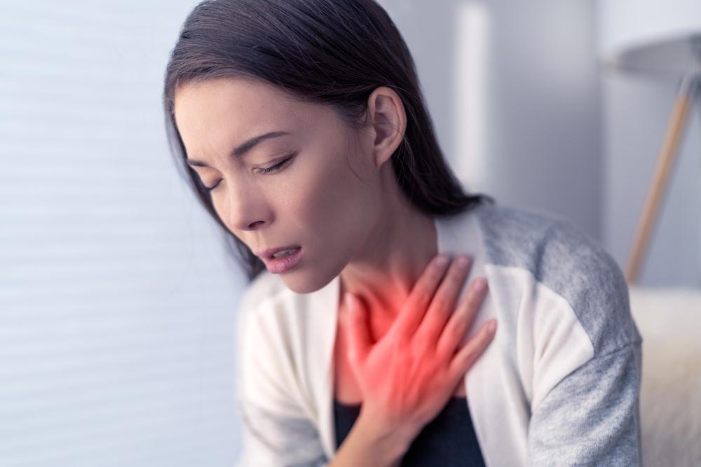 Breathing Problem: इन योगासनों से मिलेगी राहत