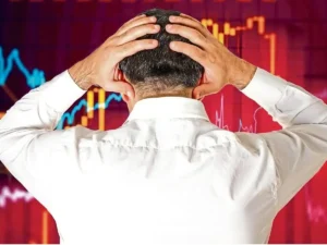 Share Market : ओला इलेक्ट्रिक के शेयरों का बुरा हाल