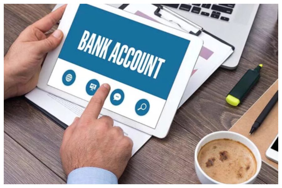 Bank Account Freeze: कारण व समाधान समझें आसान तरीके