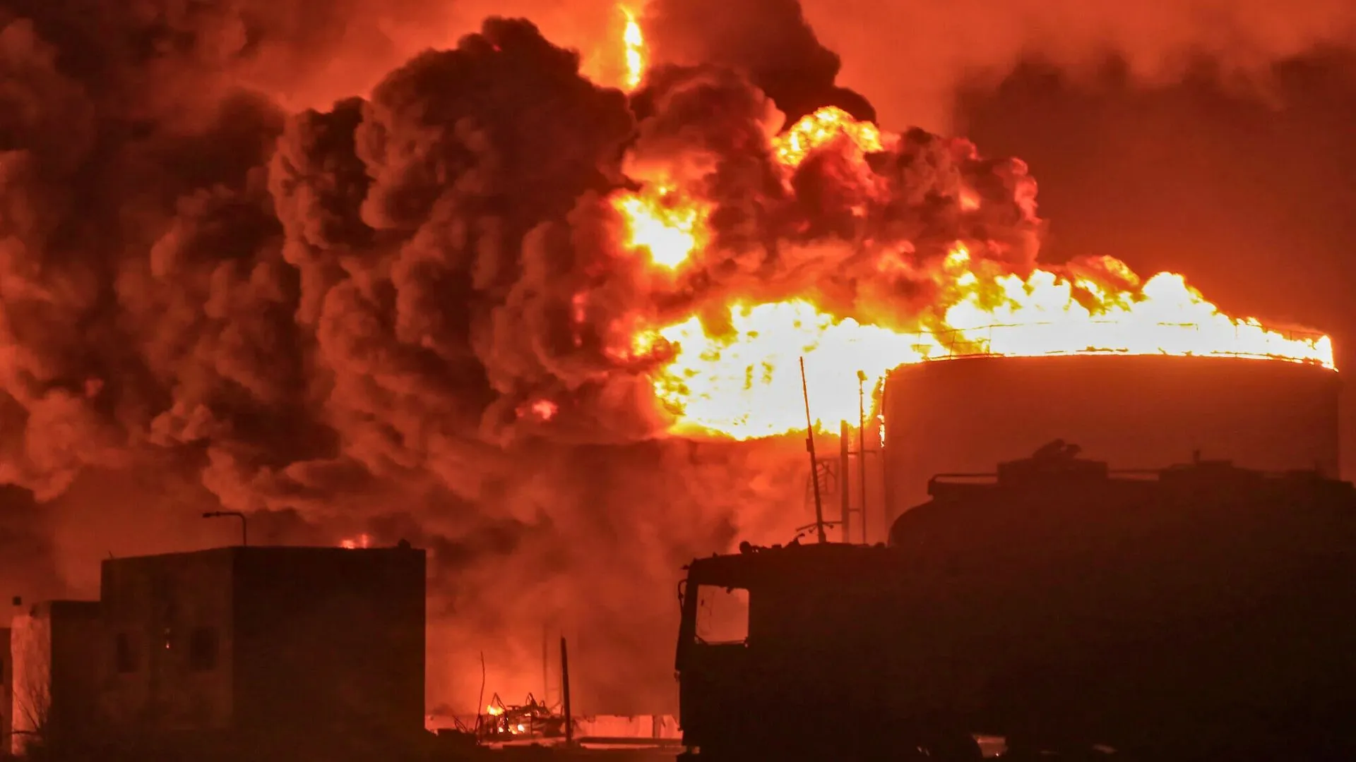 क्या एक आत्मा से हो रहा देश वीरान?