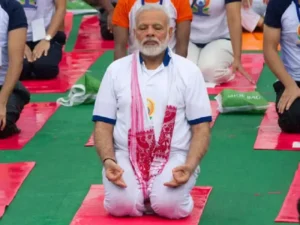 Yoga Day : वैश्विक संकल्प बने ‘योगा फॉर वन अर्थ, वन हेल्थ’ : पीएम मोदी