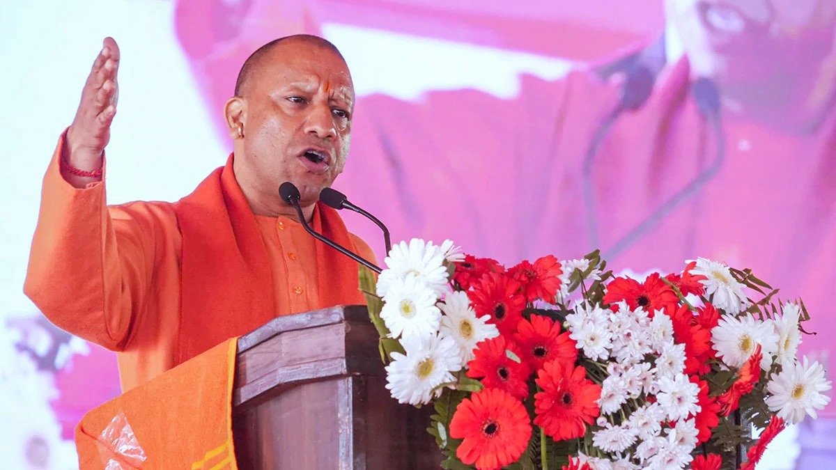 केंद्र सरकार की उपलब्धियों को जन-जन तक पहुंचाए : सीएम योगी
