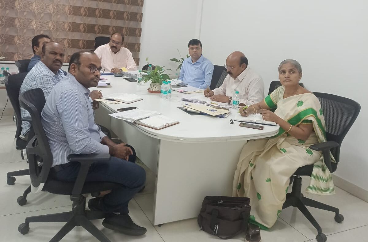 छात्रों को गुणवत्तापूर्ण शिक्षा, भोजन और आवास प्रदान किया जाए : पोन्नम