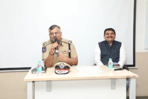Telangana: डीजीपी ने देश में अपना शीर्ष स्थान बनाए रखने के लिए एसएचओ को दिया मंत्र