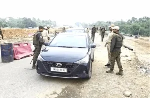 Amarnath यात्रा को लेकर अलर्ट, बॉर्डर से लेकर हाईवे तक सुरक्षा बल तैनात