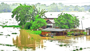 Assam : बाढ़ का कहर जारी, अब तक 19 लोगों की मौत, 7 लाख लोग प्रभावित