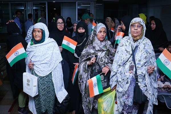 India Evacuation: ईरान से निकासी जारी, नेपाल-श्रीलंका की मदद