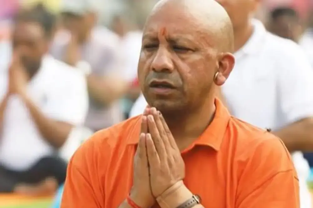 Yoga Day : ‘योग भारत की ऋषि परंपरा की देन : सीएम योगी