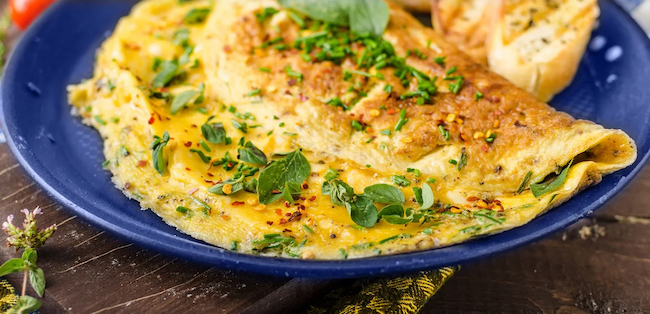 Spinach Omelette: अंडे के बिना भी मुंह में घुलने वाला स्वाद!