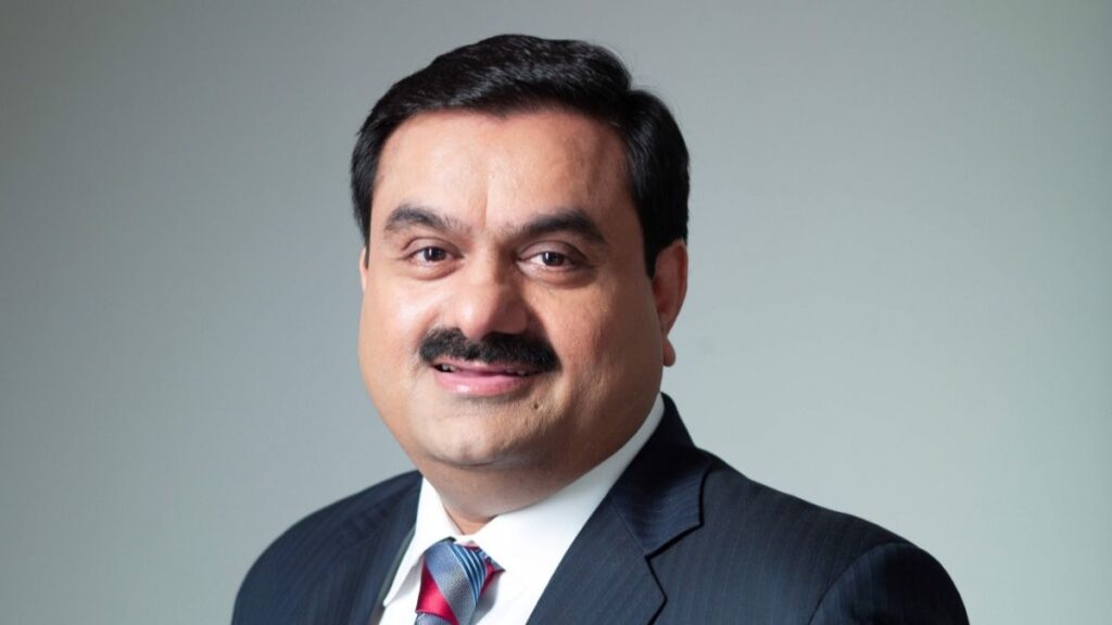Gautam Adani ने पेश की सादगी की मिसाल, वेतन में लिया बड़ा फैसला