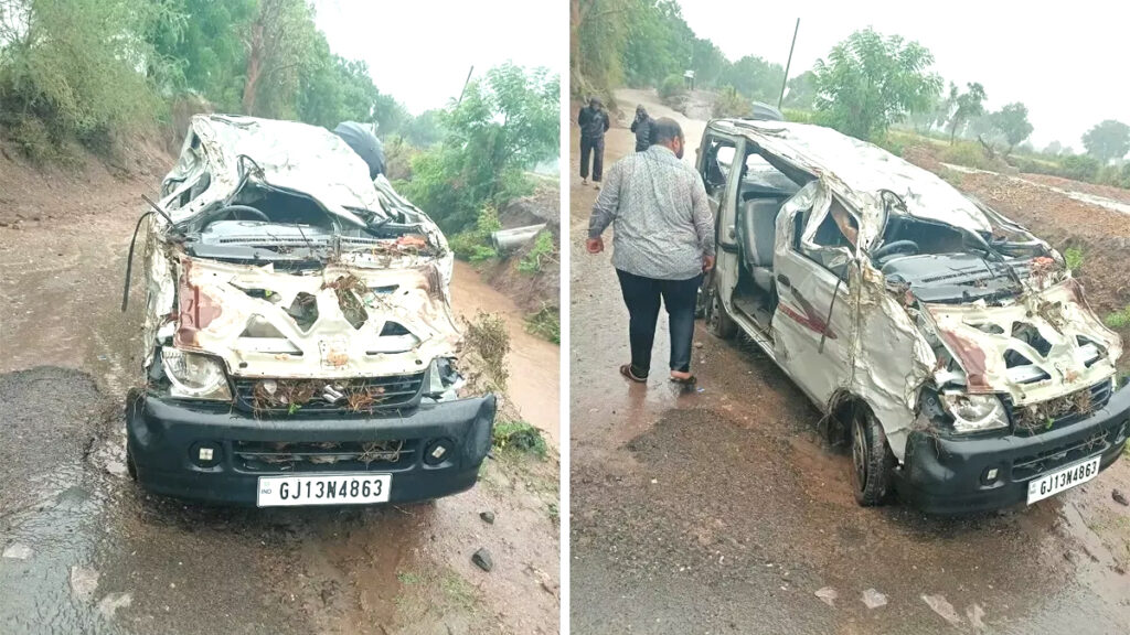 Gujarat : बोटाद में नदी के तेज बहाव में बही कार, 4 की मौत, 9 लोग थे सवार