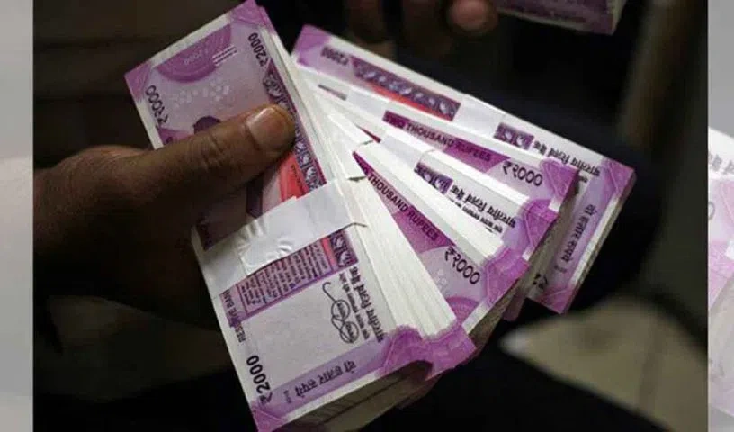 ACB : एसीबी की कार्रवाई में रिश्वत लेते पकड़ा गया लेखा अधिकारी