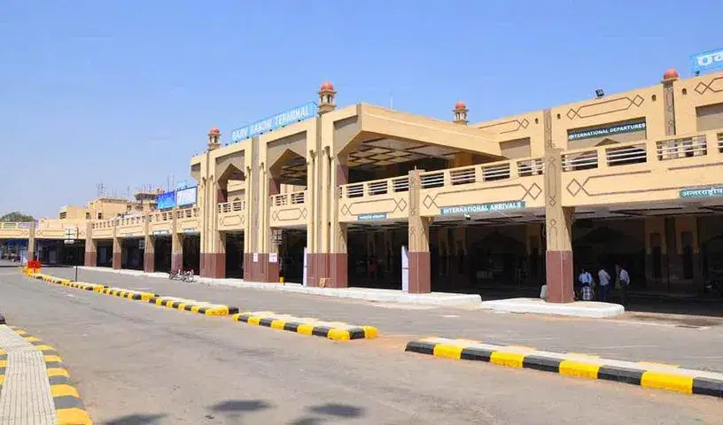 बेगमपेट हवाई अड्डे को डुंडीगल पर स्थानांतरित करने की अपील