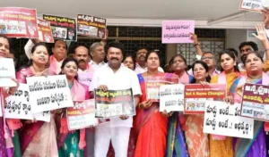 अन्नपूर्णा कैंटीन का नाम बदलने पर जीएचएमसी की आलोचना